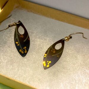 Elegant Holly Yashi Nobium Gold and Black Leaf 🍃 fishhook Earrings